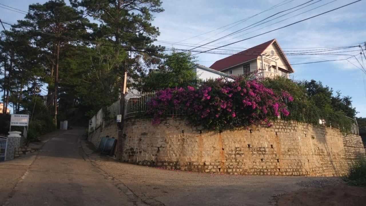 Misty Hill Dalat Hotel Exterior photo